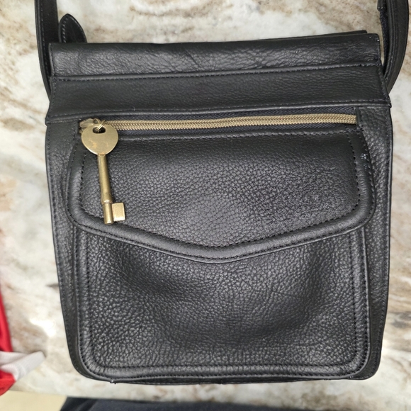 Fossil Vintage Key Leather Cargo Organizer Crossbody Black - Picture 2 of 14